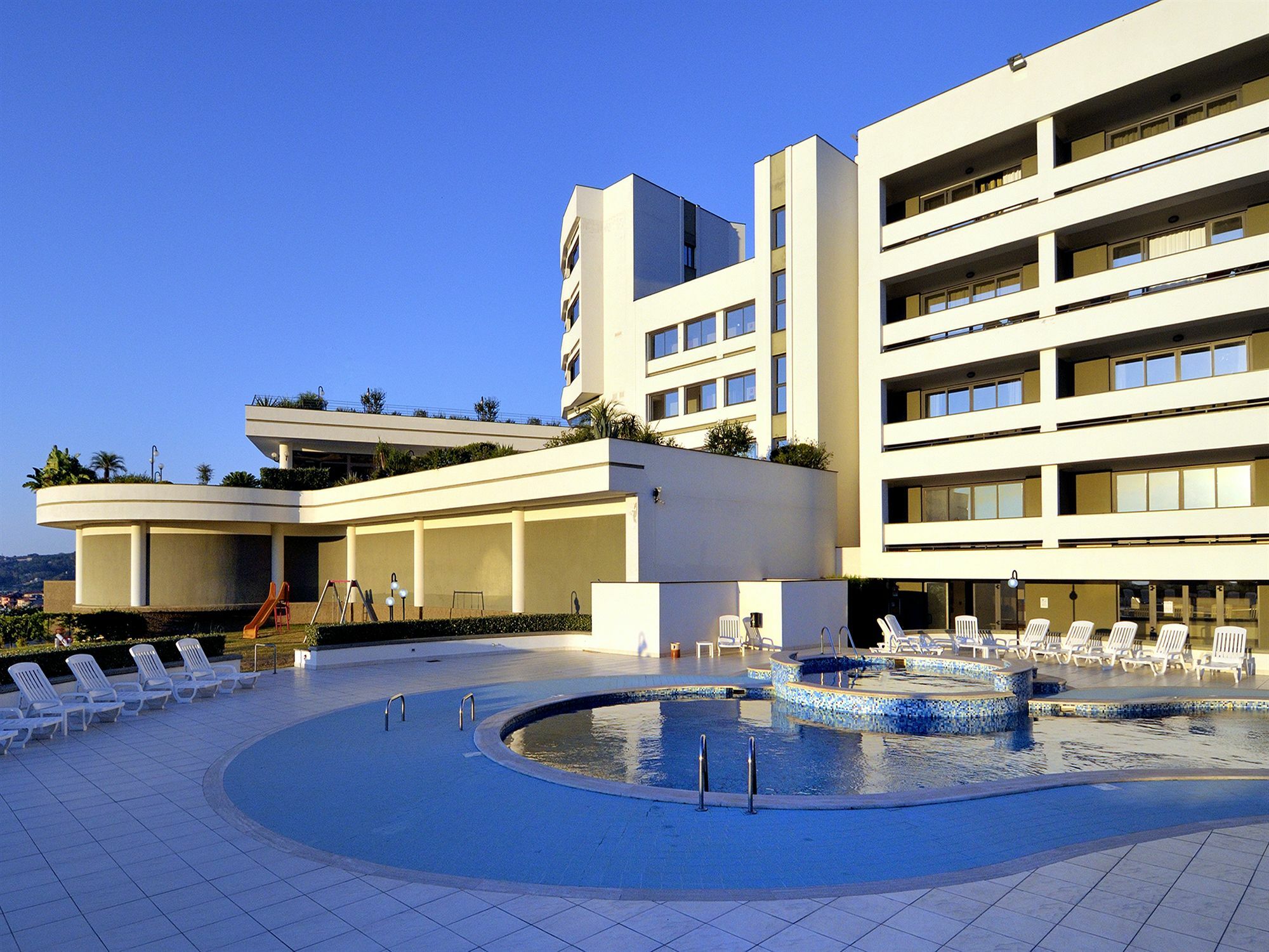 Park Hotel Mirabeau Montepaone Extérieur photo